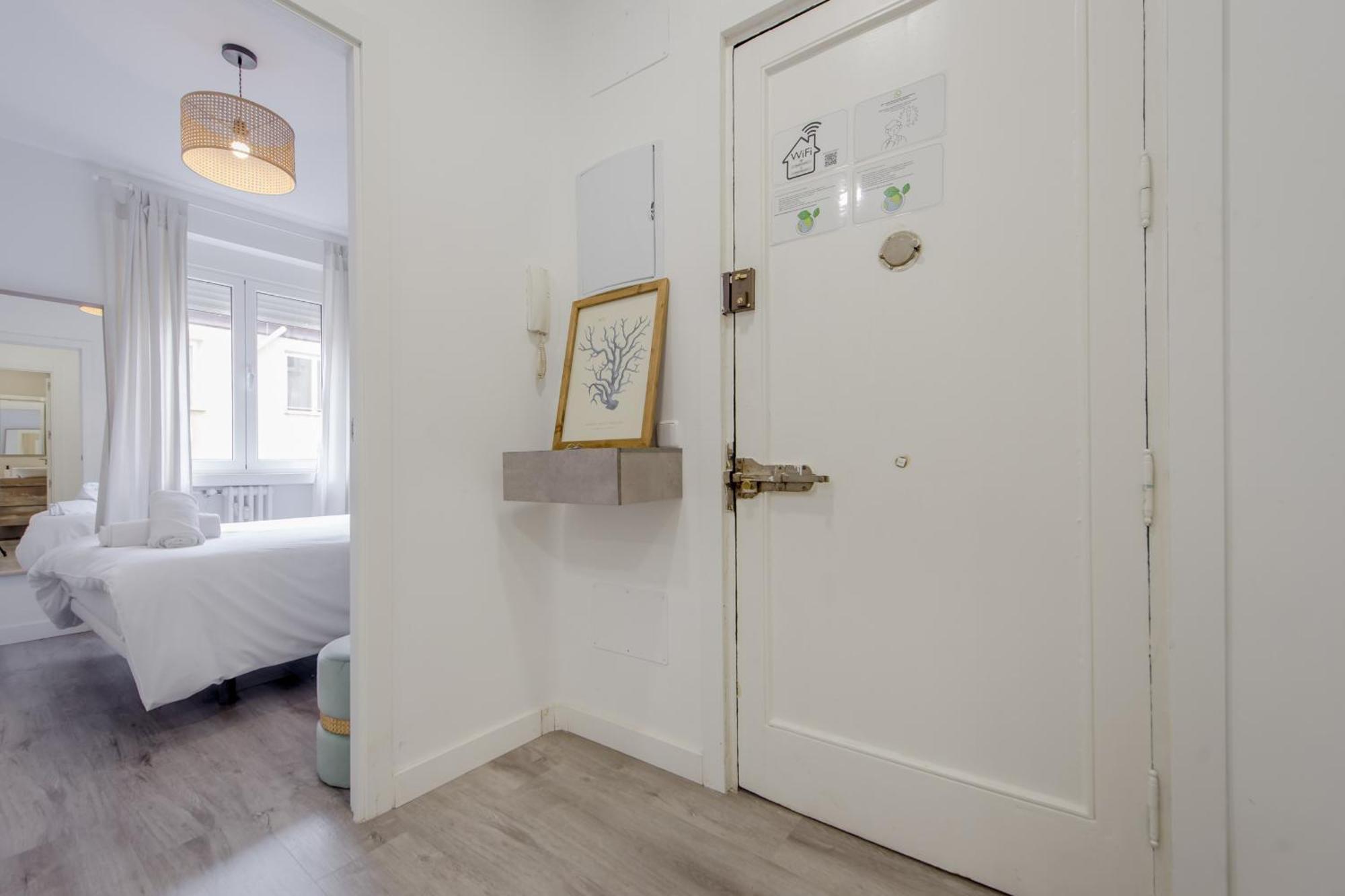 Genial Apartamento En La Latina-Centro De Madrid Exterior photo